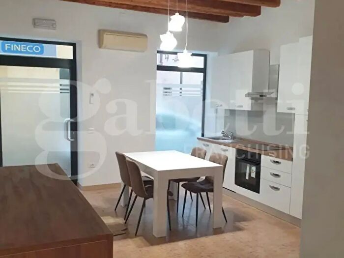 Appartamento bilocale in affitto in Adria Via Nova, Adria