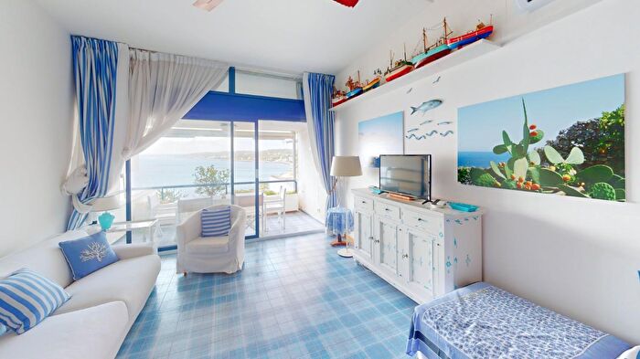 Appartamento monolocale in vendita in Azza Colom, Castro