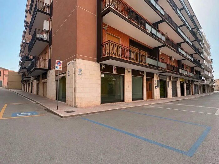 Appartamento monolocale in affitto in Canosa Di Puglia