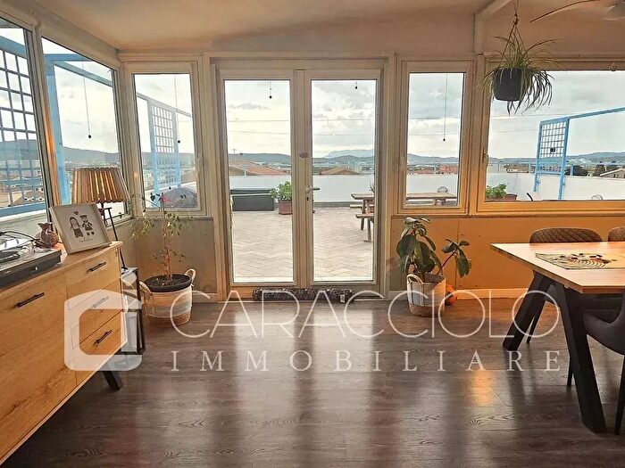 Appartamento trilocale in vendita in Olbia