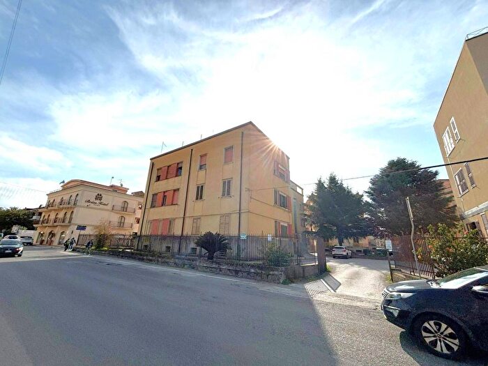 Appartamento bilocale in affitto in Via del Mare, Santa Eufemia Lamezia, Lamezia Terme