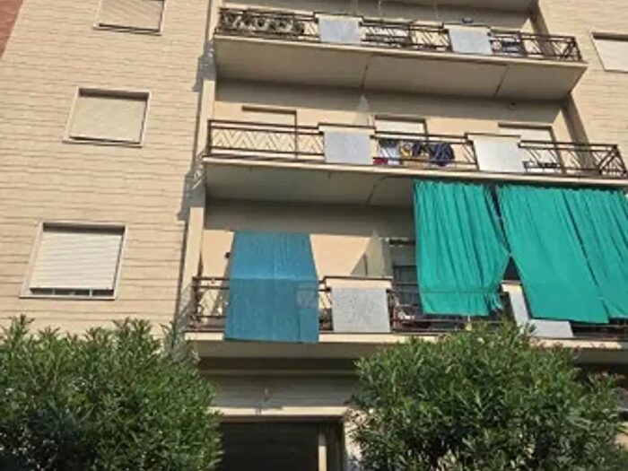 Appartamento trilocale in affitto in Via Antonio Vivaldi, Torino