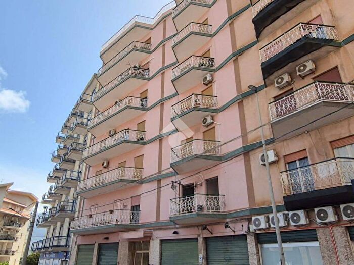 Appartamento quadrilocale in affitto in Via Aldo Moro, Centro, Monreale