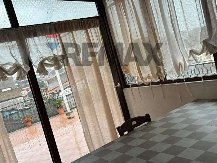 Appartamento con 6 locali in vendita in Via Galliano, Misterbianco