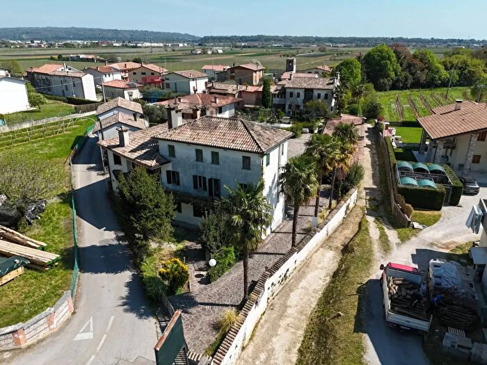 Casa con 5 locali in vendita in Via SantAndrea, Maser