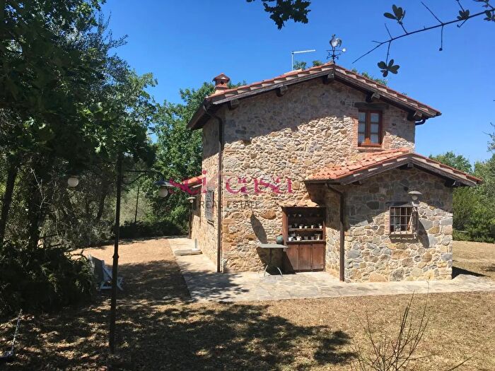 Casa trilocale in affitto in Poggi del Sasso, Cinigiano