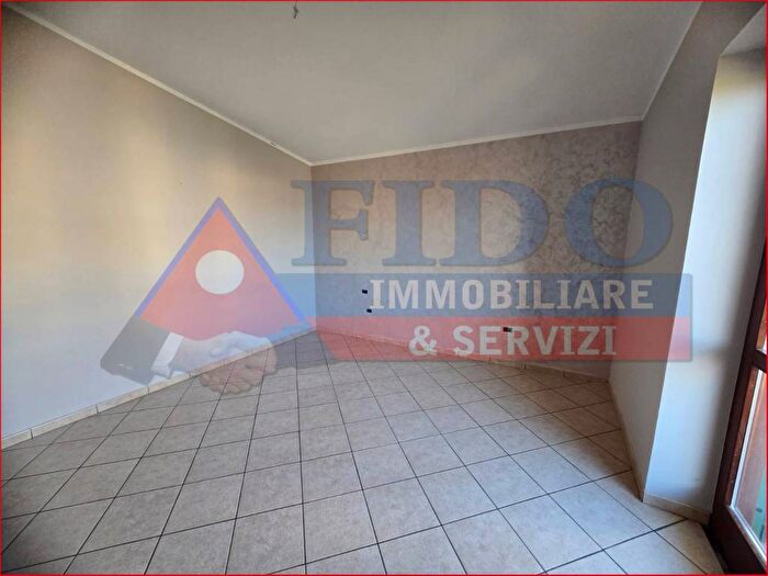 Appartamento trilocale in affitto in Via Malatesta, Somma Vesuviana