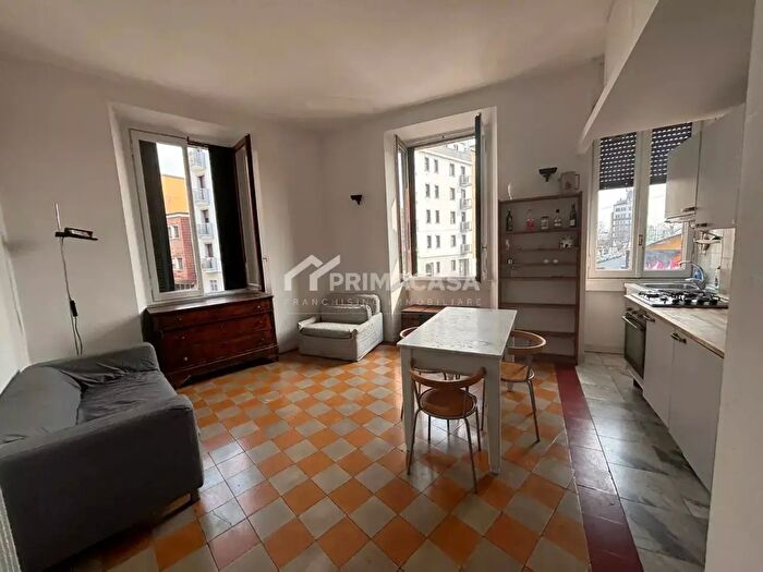 Appartamento trilocale in affitto in Milano