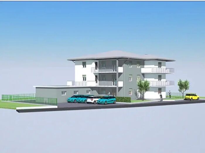 Appartamento trilocale in vendita in Via Valeriana, Morbegno