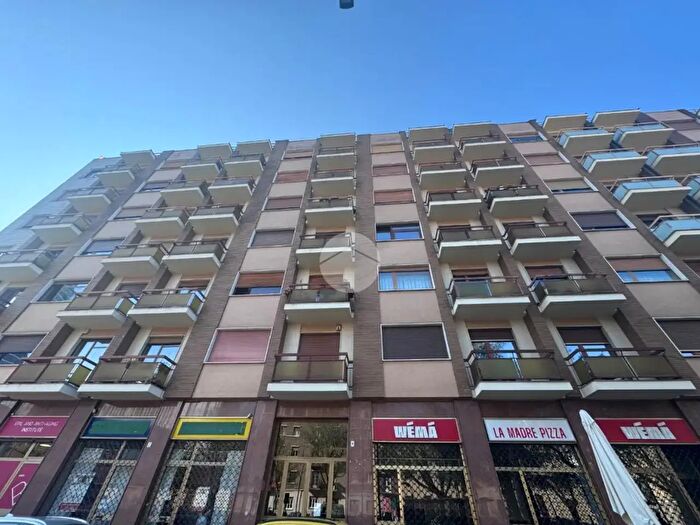 Appartamento trilocale in affitto in Via Giustino Fortunato, Torino