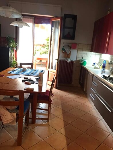 Casa con 7 locali in vendita in Empoli