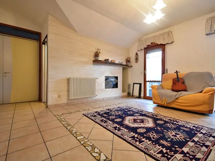 Appartamento quadrilocale in vendita in Via Silvio Pellico, Savignano Sul Rubicone