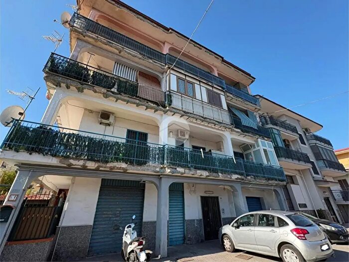 Appartamento trilocale in vendita in Via Fosso Luna, Castellammare Di Stabia