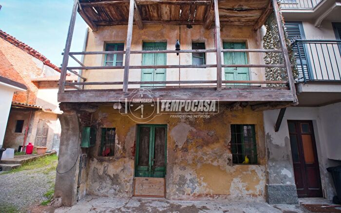 Casa trilocale in vendita in Galliate