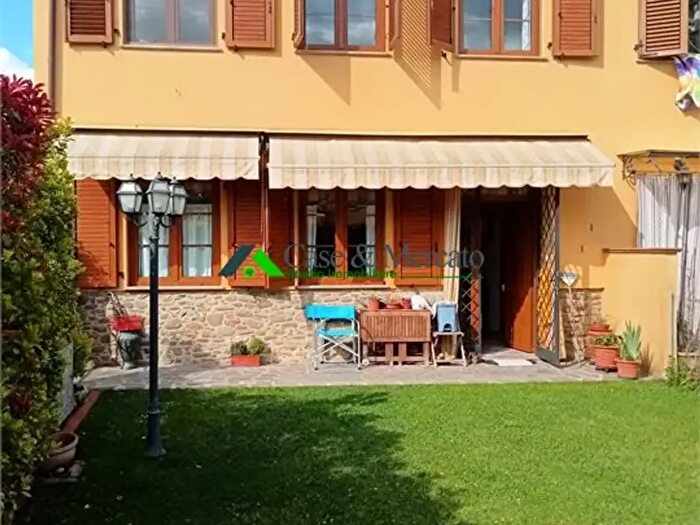 Appartamento con 6 locali in vendita in Capannori