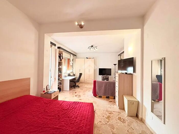 Appartamento quadrilocale in vendita in Via Sebastiano La Franca, Palermo