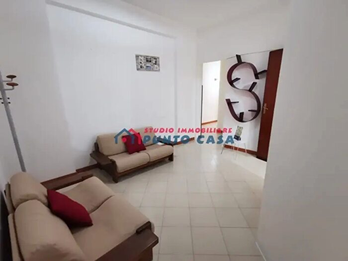 Appartamento trilocale in affitto in Via Virgilio, Trapani