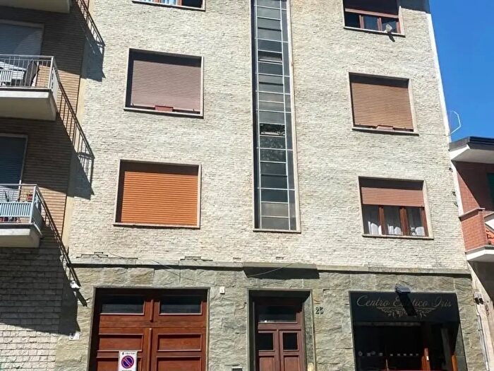 Appartamento monolocale in vendita in Via Monte Albergin, Torino