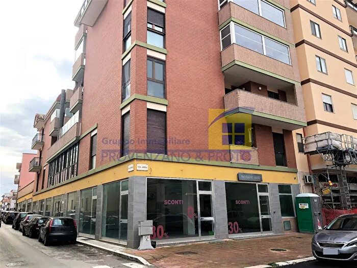 Appartamento quadrilocale in vendita in Via Marco Aurelio, Brindisi