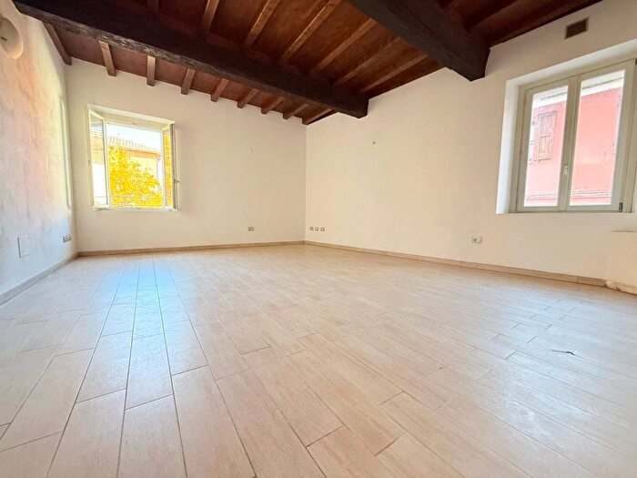 Appartamento trilocale in vendita in Viale della Pace, Castellarano