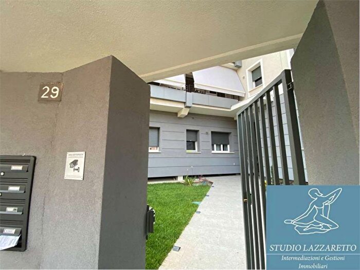 Appartamento trilocale in affitto in Quartiere Cesare Abba Traversa VI, Urago Mella, Brescia