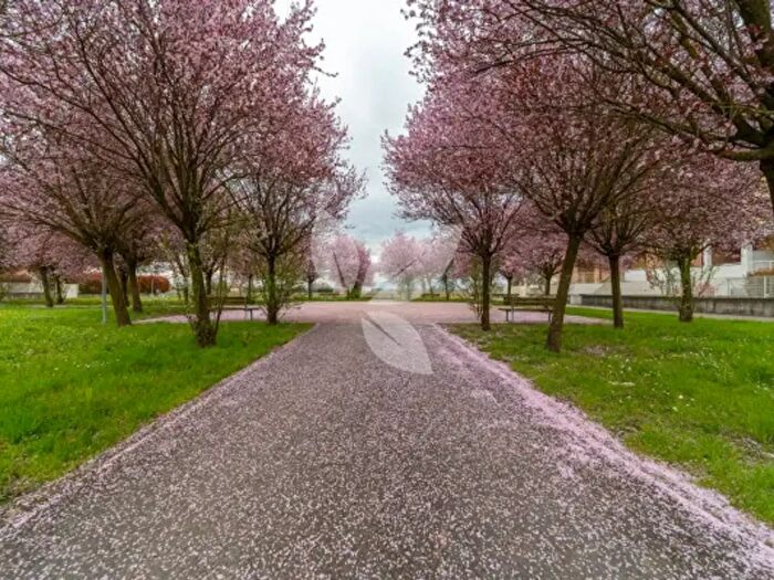 Appartamento trilocale in vendita in Via Giovanni Gentile, Parma