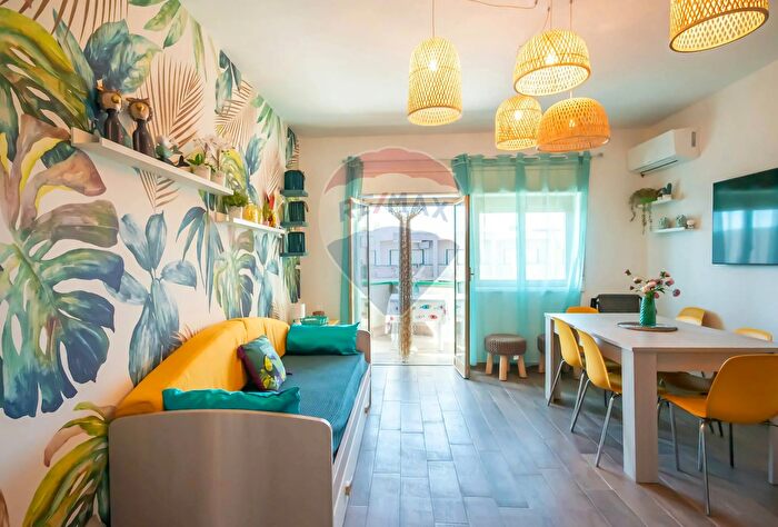 Appartamento bilocale in vendita in Via Amerigo Vespucci, Roccalumera