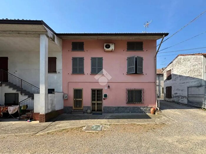 Casa trilocale in vendita in Via Stradagrande, Arena Po