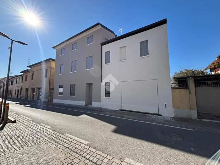 Casa quadrilocale in vendita in Cittadella