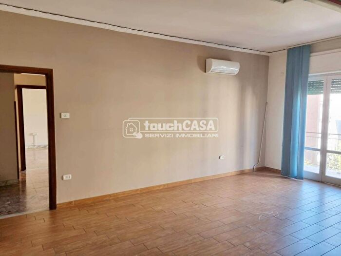 Appartamento trilocale in affitto in Via Giuseppe Verdi, Aversa