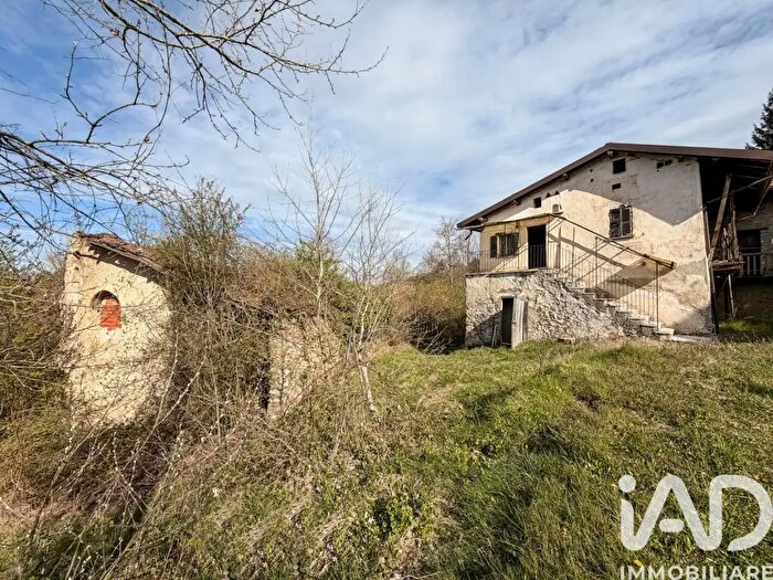 Casa quadrilocale in vendita in Giusvalla