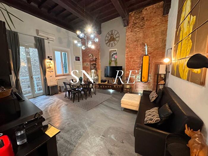 Appartamento con 5 locali in affitto in Via dellOche, Duomo, Firenze