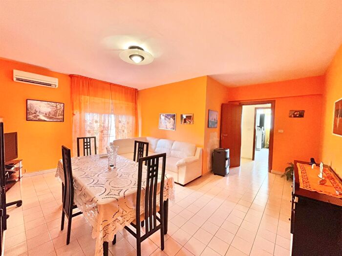 Appartamento trilocale in vendita in Viale Nitta Catania, Catania