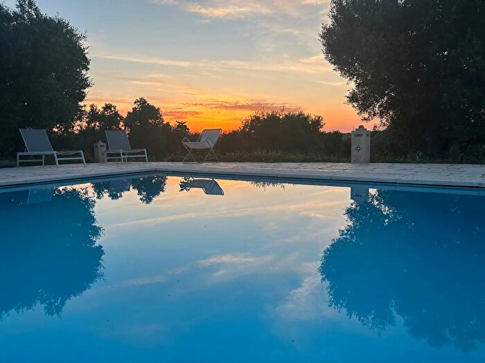 Casa con 6 locali in vendita in Fasano