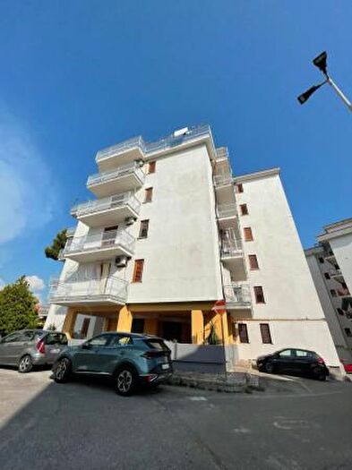 Appartamento trilocale in vendita in Via Armando Diaz, Pontecagnano Faiano