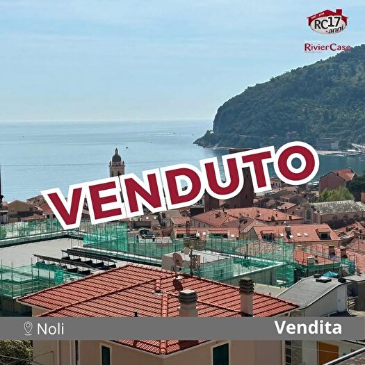 Appartamento trilocale in vendita in Noli Savona Sv, Noli