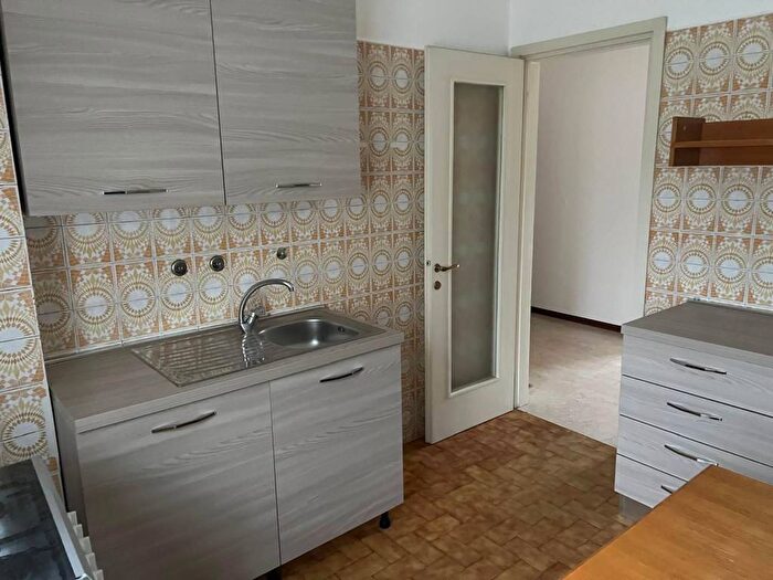 Appartamento trilocale in affitto in Via degli Arconi, Arconi, Cantù