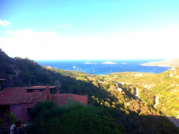 Appartamento quadrilocale in affitto in Via del Cardellino, Porto Cervo, Arzachena