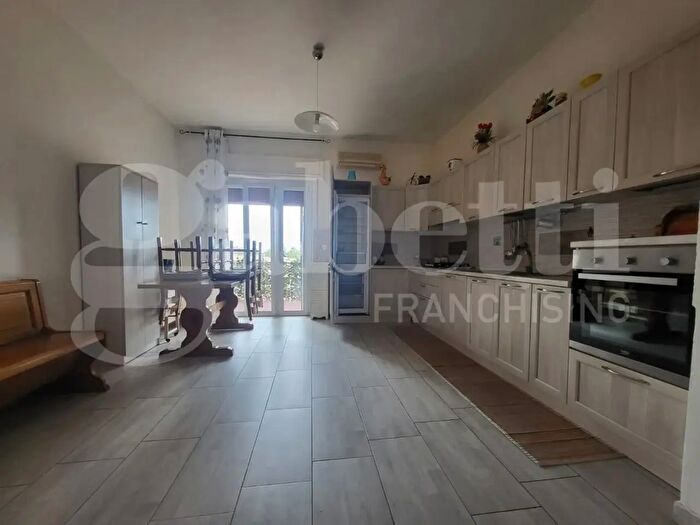 Appartamento trilocale in vendita in Via dei Molini B, Foligno