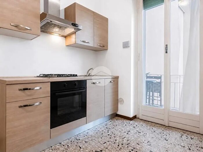 Appartamento bilocale in affitto in Via Palmi, Milano