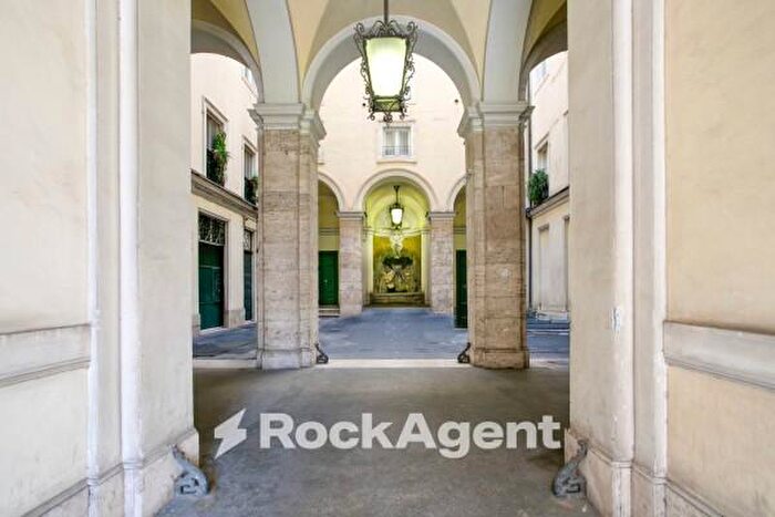 Appartamento quadrilocale in affitto in Roma