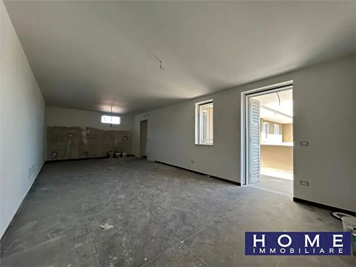 Appartamento quadrilocale in vendita in Via Nuova Belvedere, Cardito