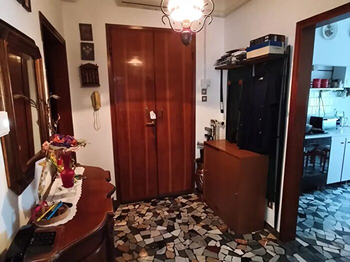 Appartamento trilocale in vendita in Via CCallegari, Padova