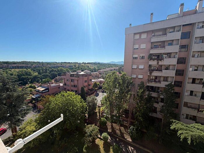 Appartamento trilocale in affitto in Via Primo Carnera, Rinnovamento, Roma