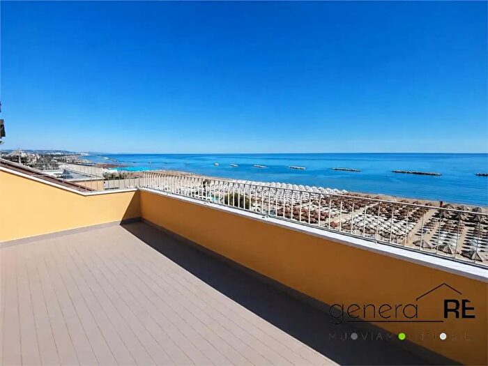 Appartamento con 5 locali in vendita in Pescara