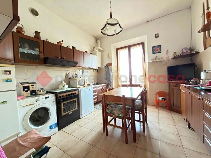 Appartamento quadrilocale in vendita in Loc Agazzi, Arezzo