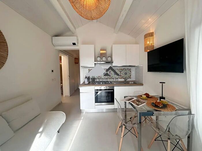 Casa bilocale in affitto in Viale Diaz, Riccione