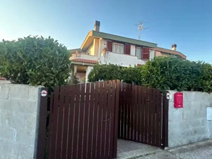 Casa trilocale in vendita in Via Niccolò Machiavelli, Anzio