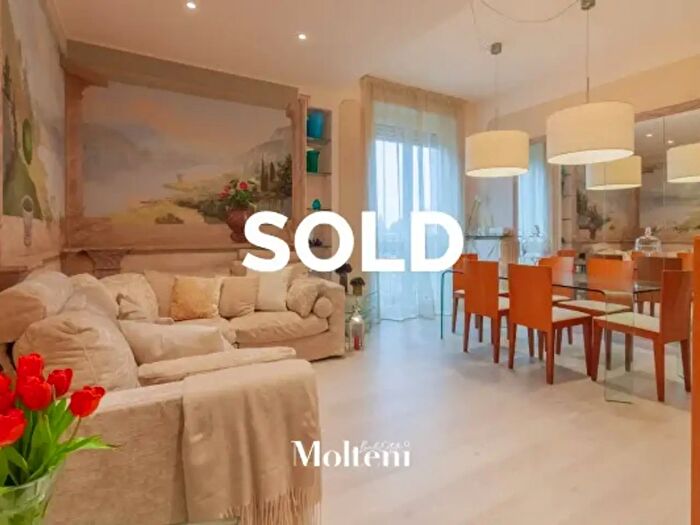 Appartamento quadrilocale in vendita in Via Alessandro Manzoni, Mandello Del Lario