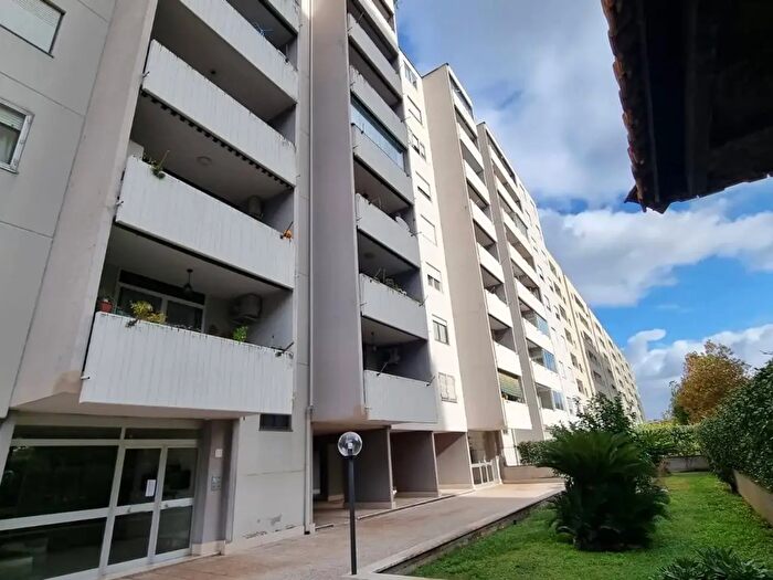 Appartamento trilocale in affitto in Via Ferdinando Maria Poggioli, Roma